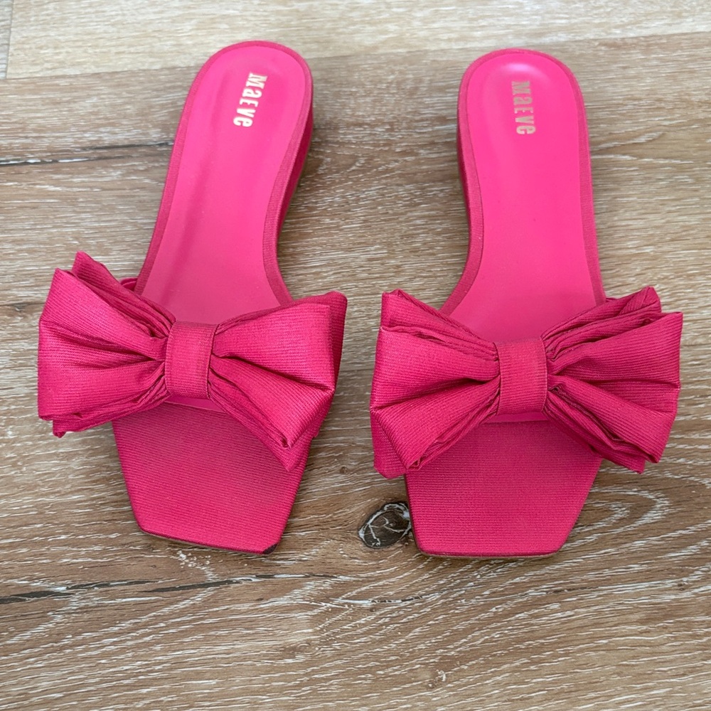 Maeve Fuchsia Bow Slide Sandals